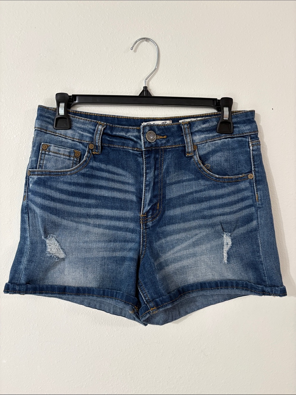 Indigo Rein Distressed Denim Shorts Size 7 Juniors